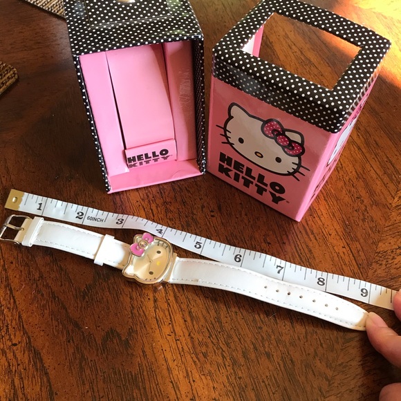 Hello Kitty Wrist Watch - Picture 4 of 6